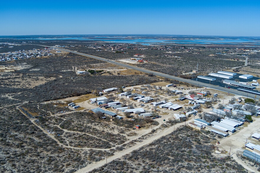 More Photos Of 9685 US 90 hwy, Del Rio Manufactured Housing Mobile Home Park For Sale