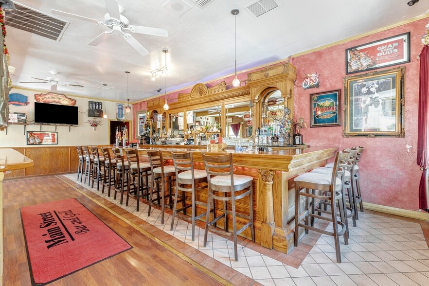 More Photos Of 627 Main St, Suisun City Restaurant For Sale