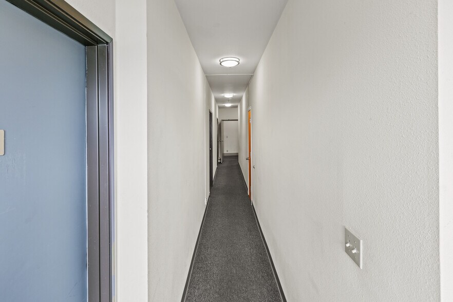 More Photos Of 457 SW 6th St, Redmond Apartments For Sale
