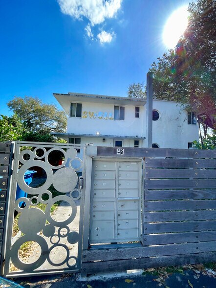 More Photos Of 648 NE 80th St, Miami Apartments For Sale