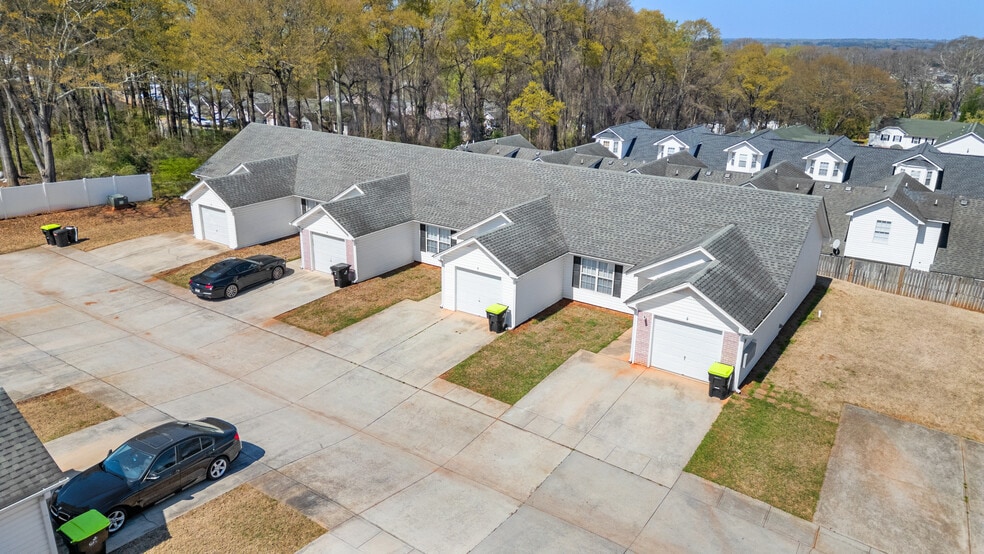 More Photos Of 229 E Wilson St, Villa Rica Multifamily For Sale