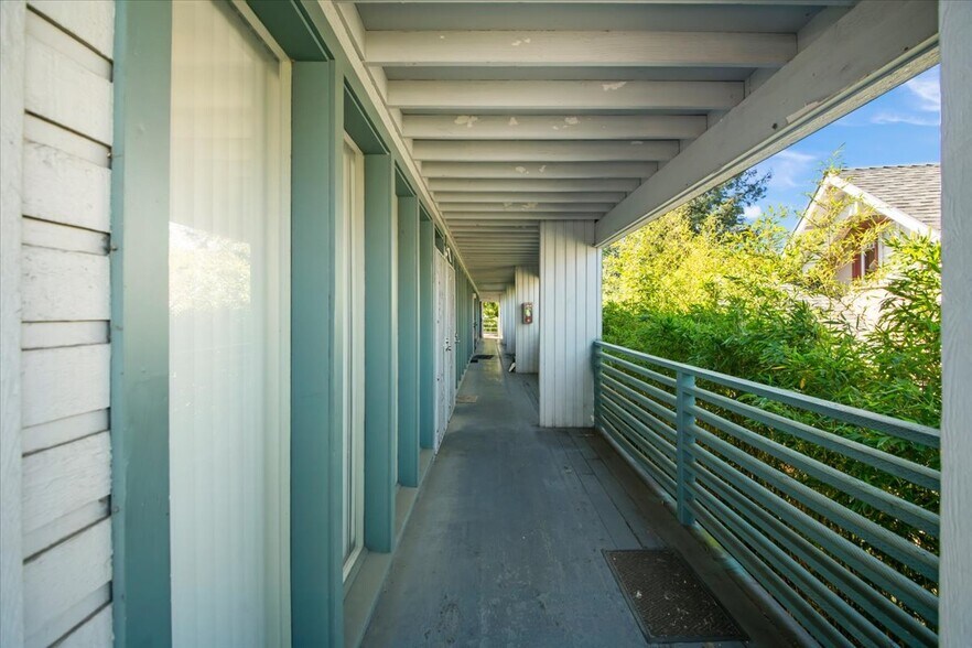 More Photos Of 4121 Opal St, Oakland Apartments For Sale