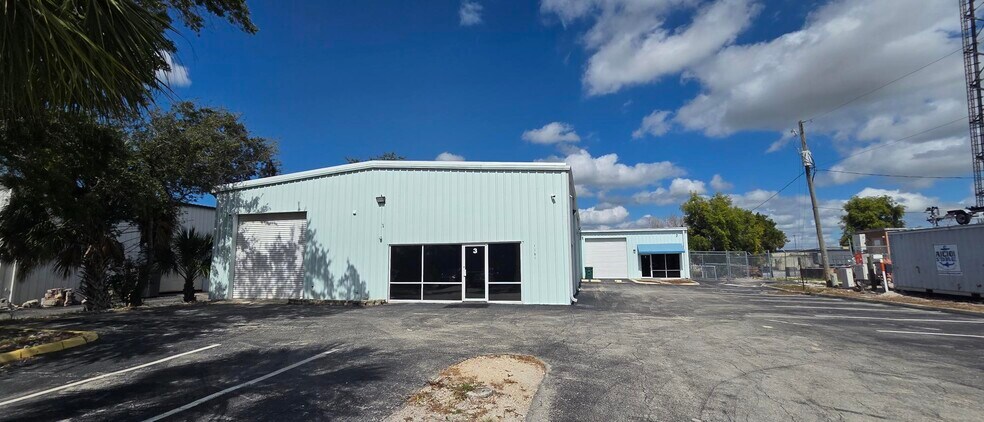 More Photos Of 1161 Sun Century Rd, Naples Industrial For Sale