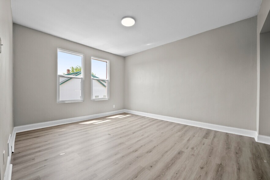 More Photos Of 7430 Alaska St, Detroit Apartments For Sale