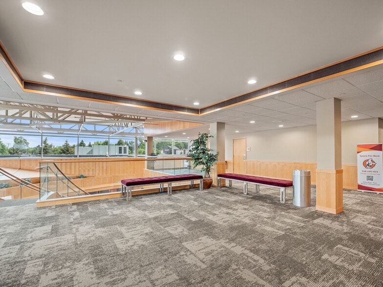 More Photos Of 1455 S Lapeer Rd, Lake Orion Hospital For Lease