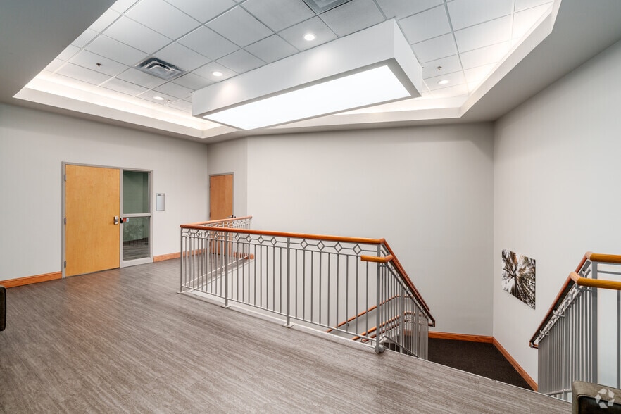 More Photos Of 1553 Chester Pike, Crum Lynne Medical For Lease