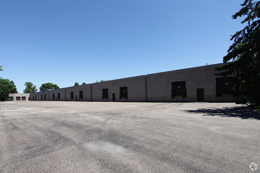 More Photos Of 15301 Highway 55 W, Plymouth Light Manufacturing For Lease