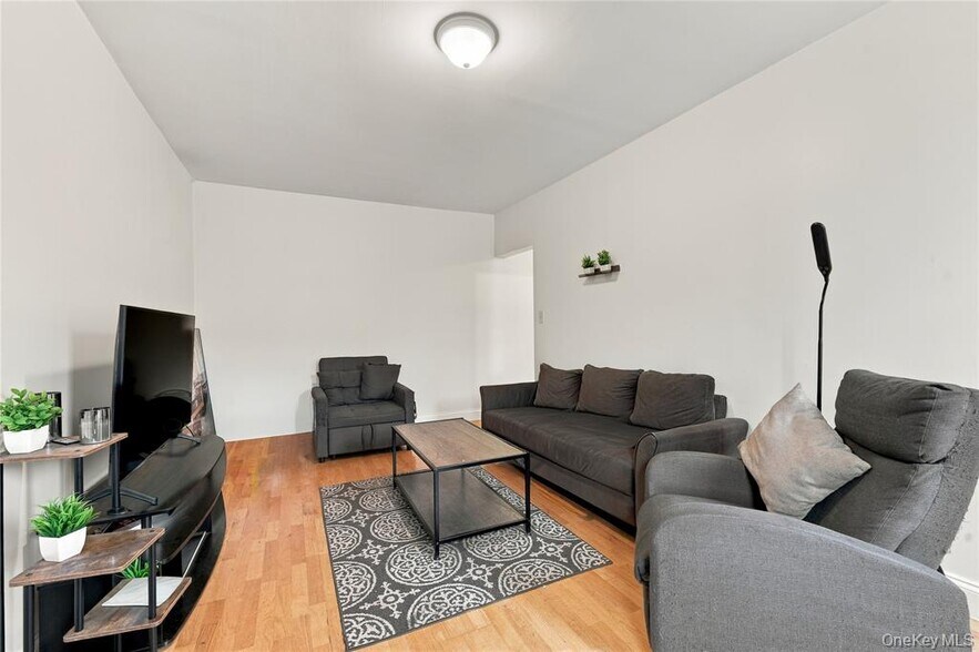 More Photos Of 35-02 Ditmars Blvd, Astoria Apartments For Sale