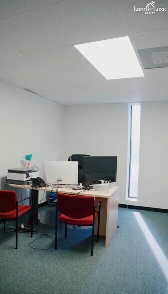 More Photos Of 1203 S Houston Ave, Humble Light Distribution For Sale