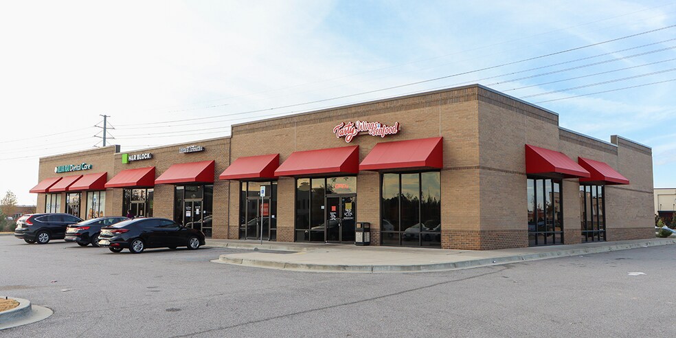 More Photos Of 460 Killian Rd, Columbia Freestanding For Lease