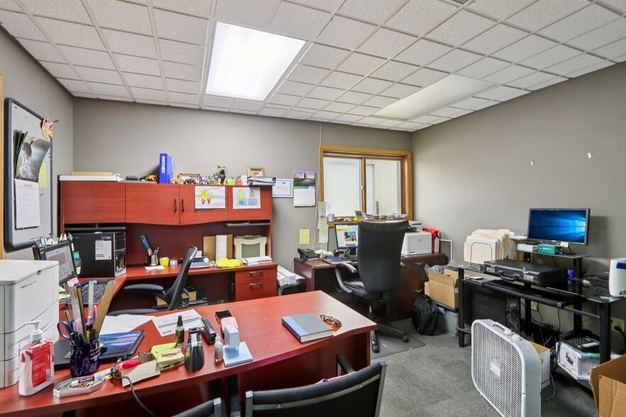 More Photos Of 8612 Fairway Pl, Middleton Warehouse For Sale