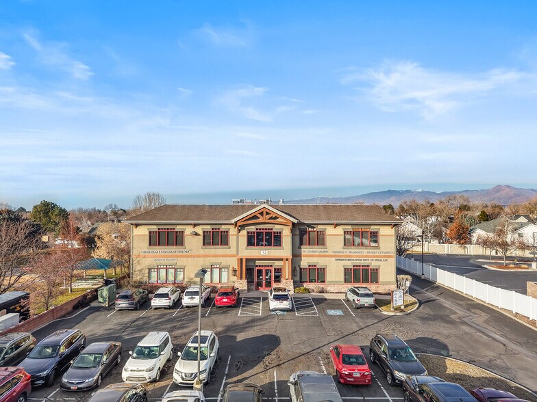 More Photos Of 623 E Fort Union Blvd, Midvale Medical For Sale