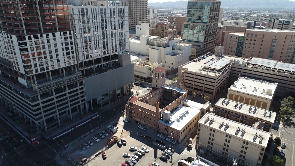 More Photos Of 302 W Monroe St, Phoenix Religious Facility For Lease