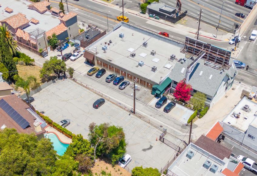 More Photos Of 3211 Cahuenga Blvd W, Los Angeles Loft Creative Space For Lease