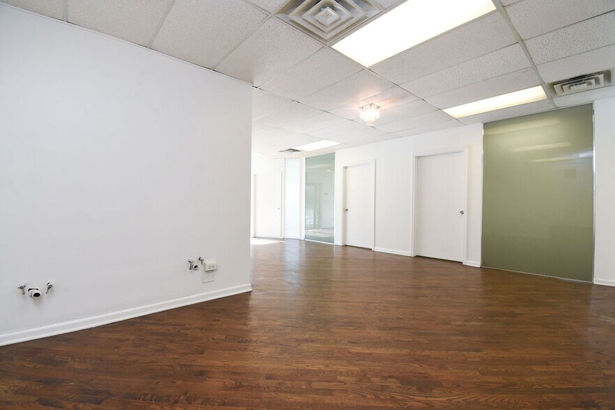 More Photos Of 2158 Grand Ave, Chicago Apartments For Lease