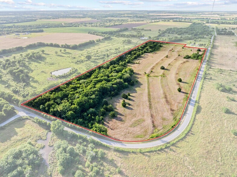 More Photos Of 24.95 acres McFarlin Road and FM 902, Collinsville Land For Sale