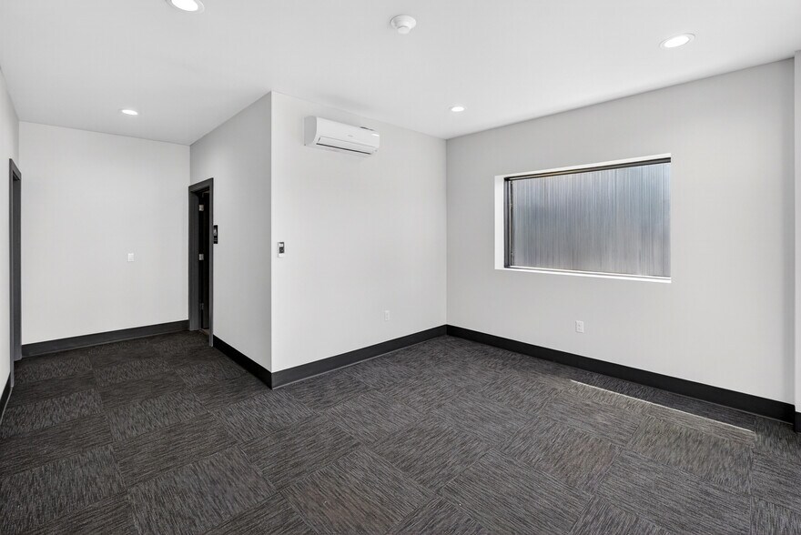 More Photos Of 12607 NE 115th Ave, Vancouver Unknown For Lease