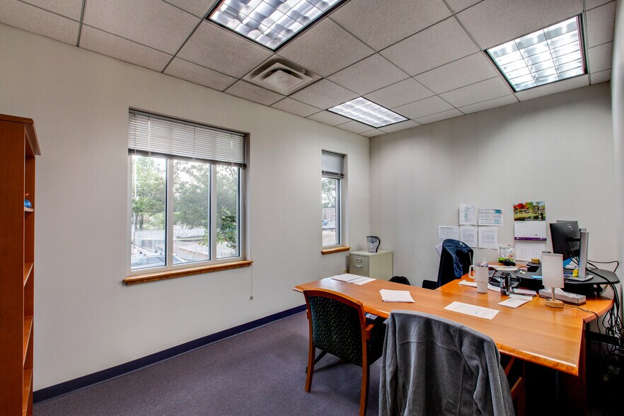More Photos Of 5878 S Rapp St, Littleton Office For Lease