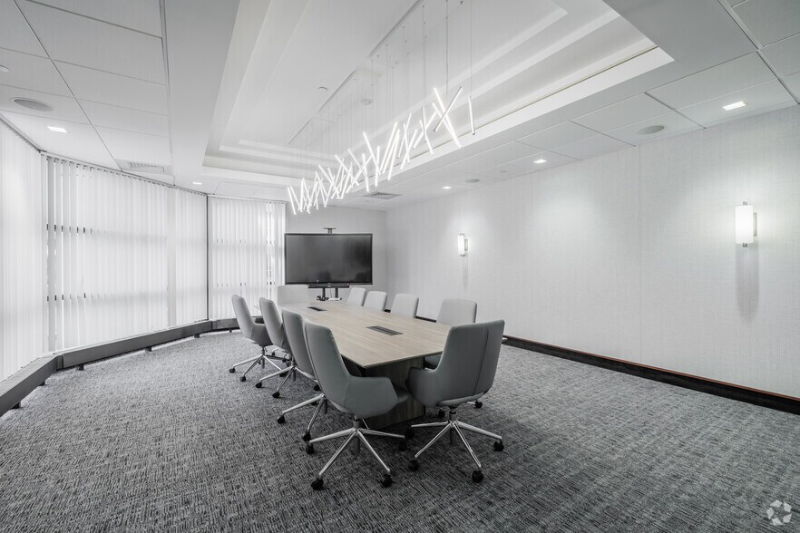 More Photos Of 1041 Route 202/206, Bridgewater Unknown For Lease