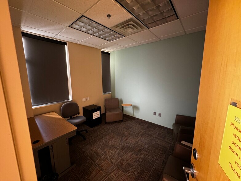 More Photos Of 8565 N Eagle Point Cir, Lake Elmo Schools For Sale