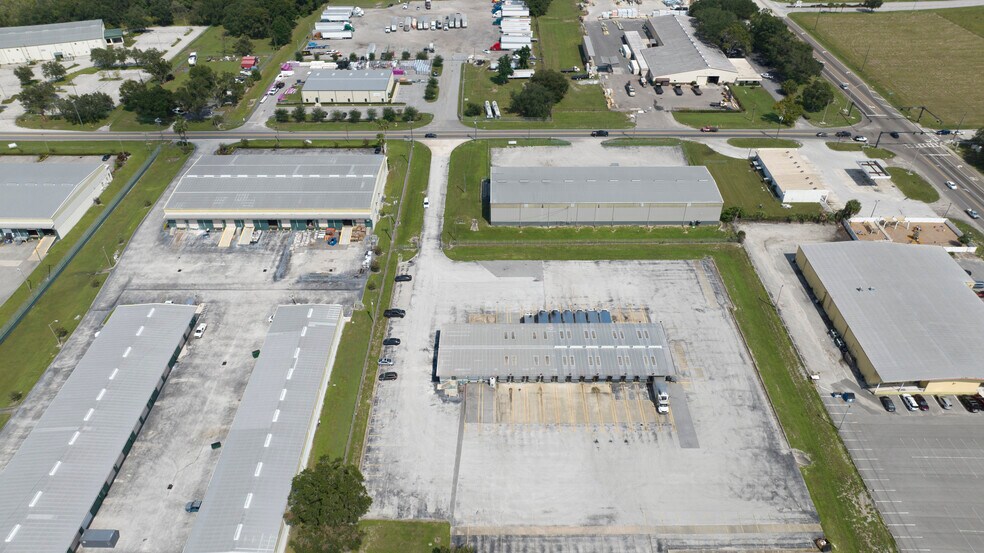 More Photos Of 3615 Reynolds Rd, Lakeland Truck Terminal For Lease
