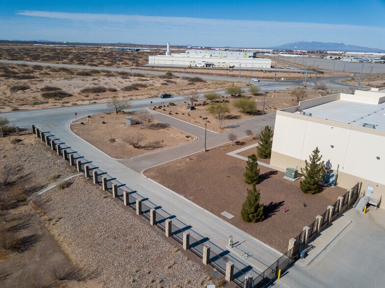 More Photos Of 465 Industrial Ave, Santa Teresa Manufacturing For Lease
