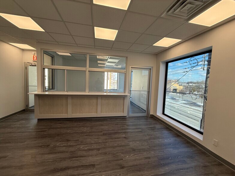 More Photos Of 2460-2462 Flatbush Ave, Brooklyn Medical For Lease
