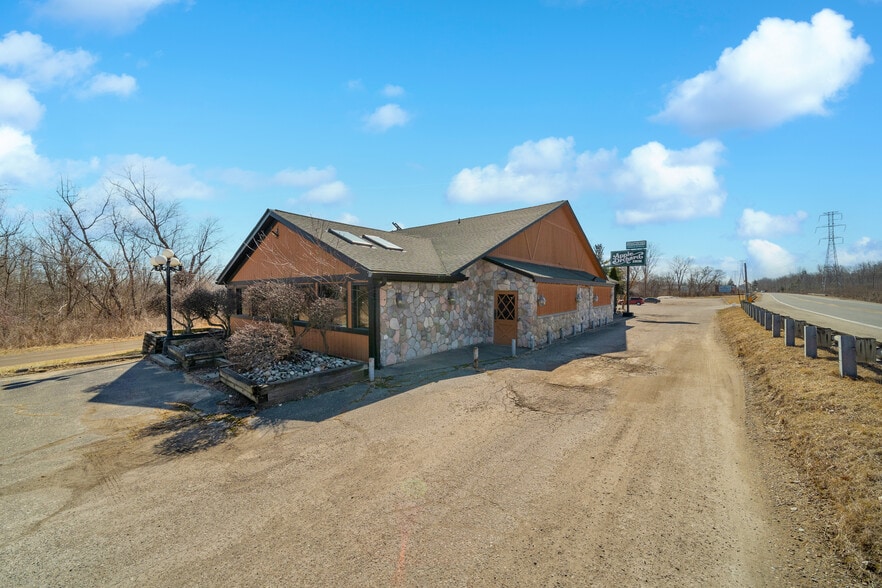 More Photos Of 62840 Van Dyke Rd, Washington Restaurant For Sale