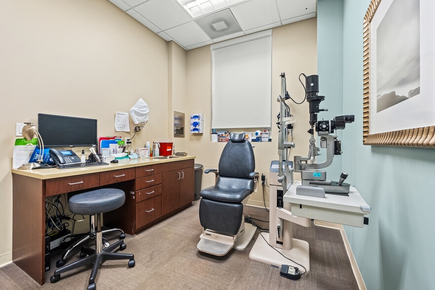 More Photos Of 6705 S Red Rd, Coral Gables Office Residential For Lease