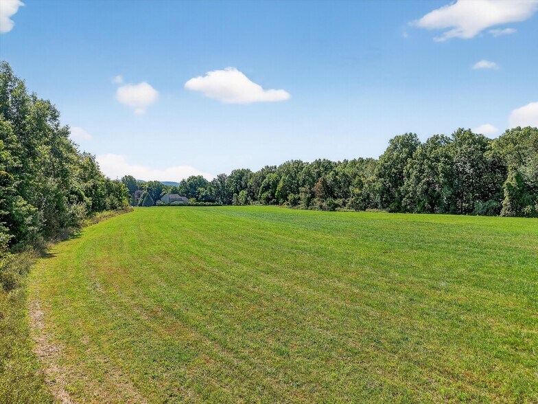 More Photos Of Mt Airy Road, New Windsor Township Land For Sale