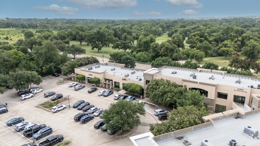 More Photos Of 8604 Greenville Ave, Dallas Office For Sale