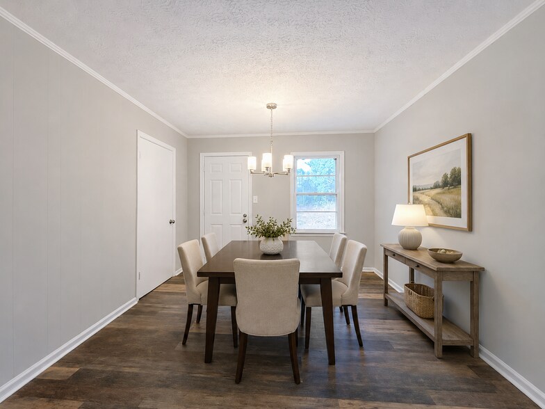 More Photos Of 1410 June St, Griffin Specialty For Sale