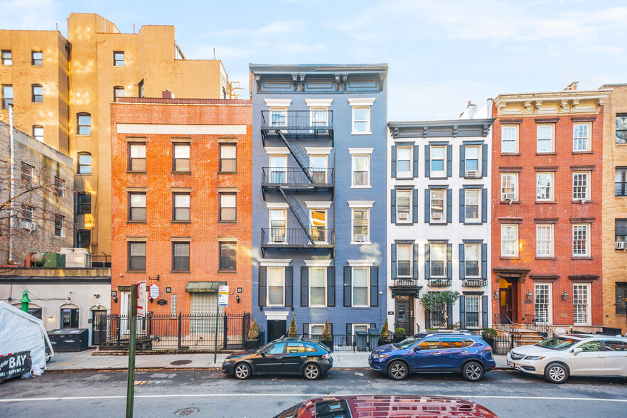 Primary Photo Of 248 E 32nd St, New York Apartments For Sale