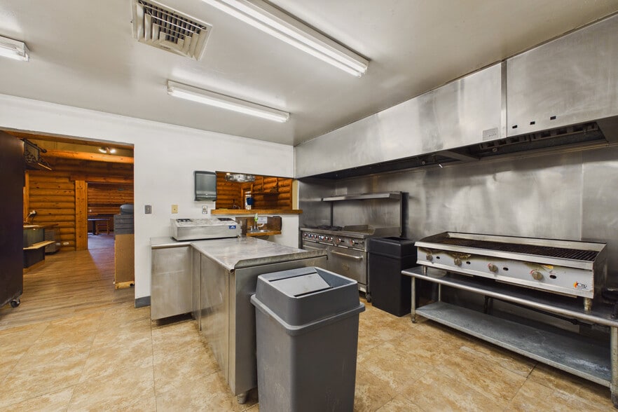 More Photos Of 949 Highway 82, Mountain Park Storefront Retail Residential For Sale