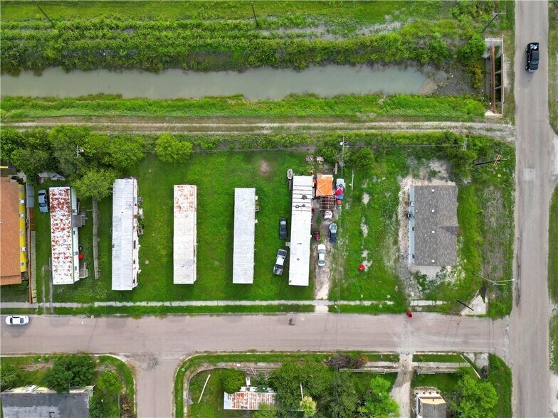 More Photos Of John Wayne Dr, Robstown Land For Sale