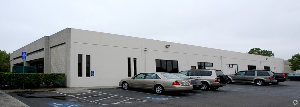 More Photos Of 2330-2344 Merced St, San Leandro Office For Lease