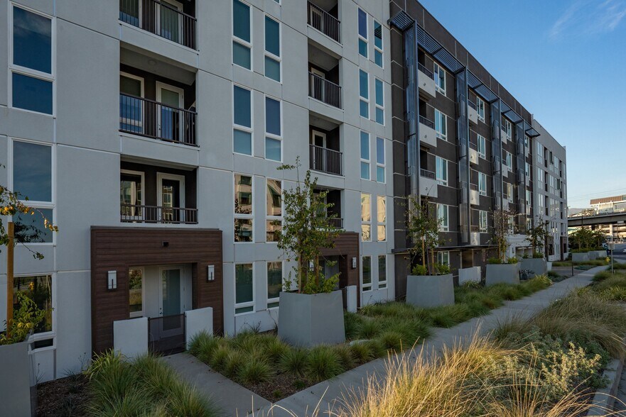 More Photos Of 1821 S Milpitas Blvd, Milpitas Apartments For Lease