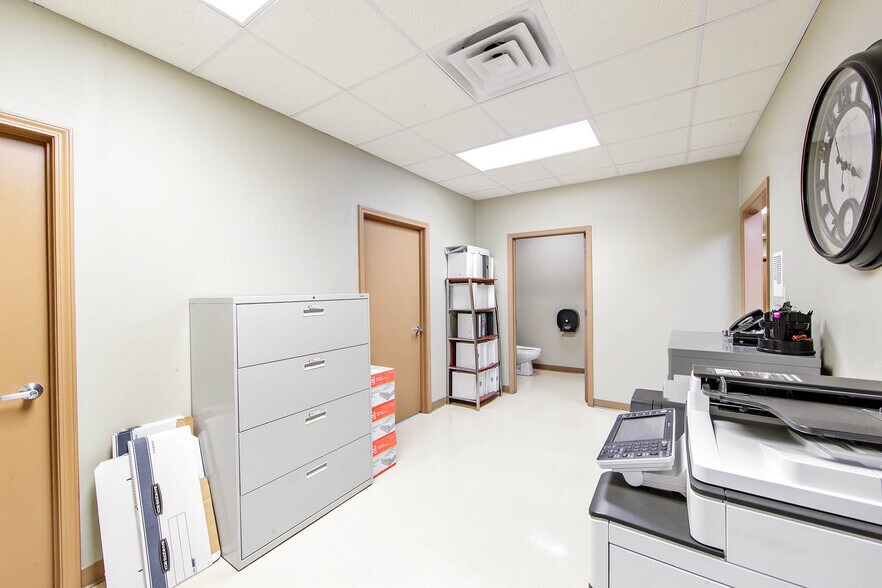 More Photos Of 1711 Dunn St, Houma Service For Lease