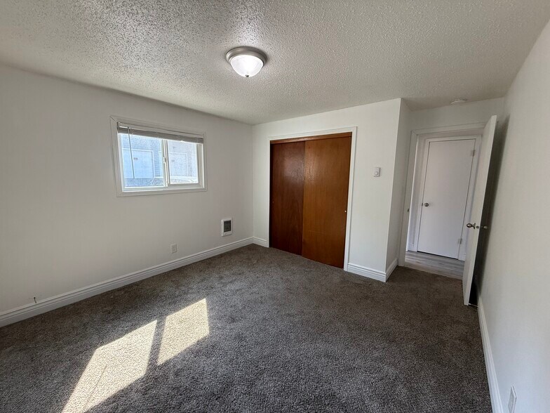 More Photos Of 1405 W 8th Ave, Spokane Apartments For Sale