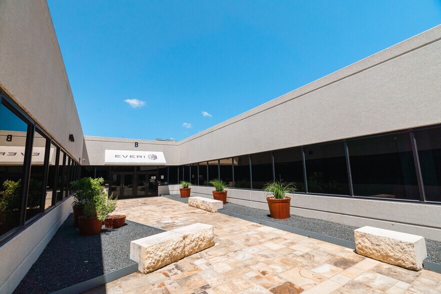 More Photos Of 206 Wild Basin Rd S, Austin Office For Lease