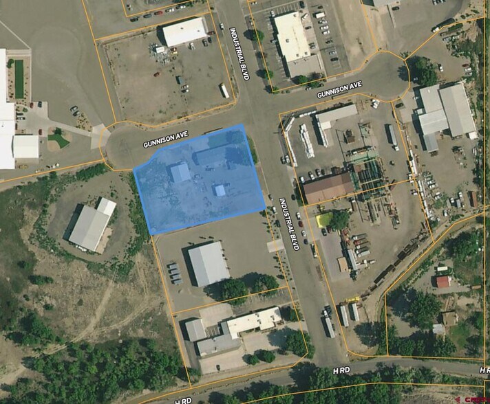 More Photos Of 685 Industrial Blvd, Delta Warehouse For Lease