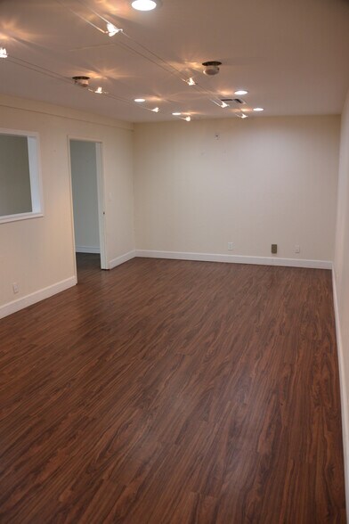 More Photos Of 1110-1118 Elko Dr, Sunnyvale Service For Lease
