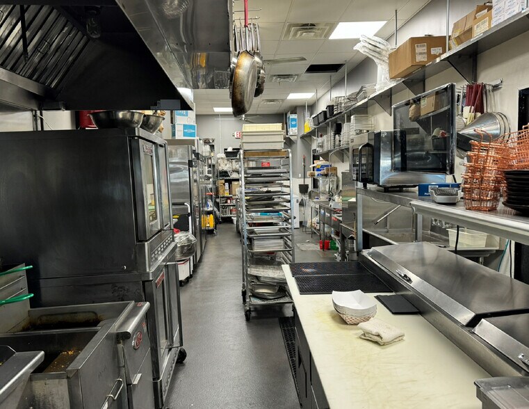 More Photos Of 8347 W Grand Ave, River Grove Restaurant For Sale