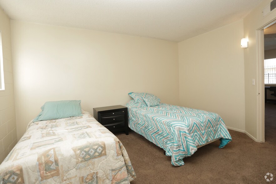 More Photos Of 1815 E Speedway Blvd, Tucson Apartments For Sale