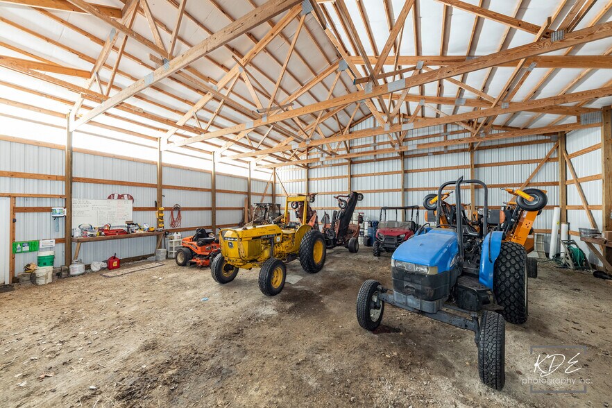 More Photos Of 12727 US-30, Hinckley Airport For Sale