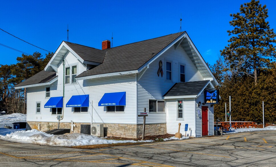 Primary Photo Of 6269 State Highway 57, Sturgeon Bay Specialty For Sale