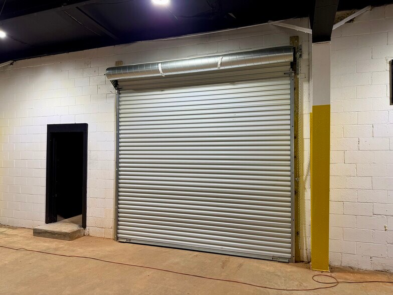 More Photos Of 202 Highway 29 Byp N, Anderson Flex For Lease