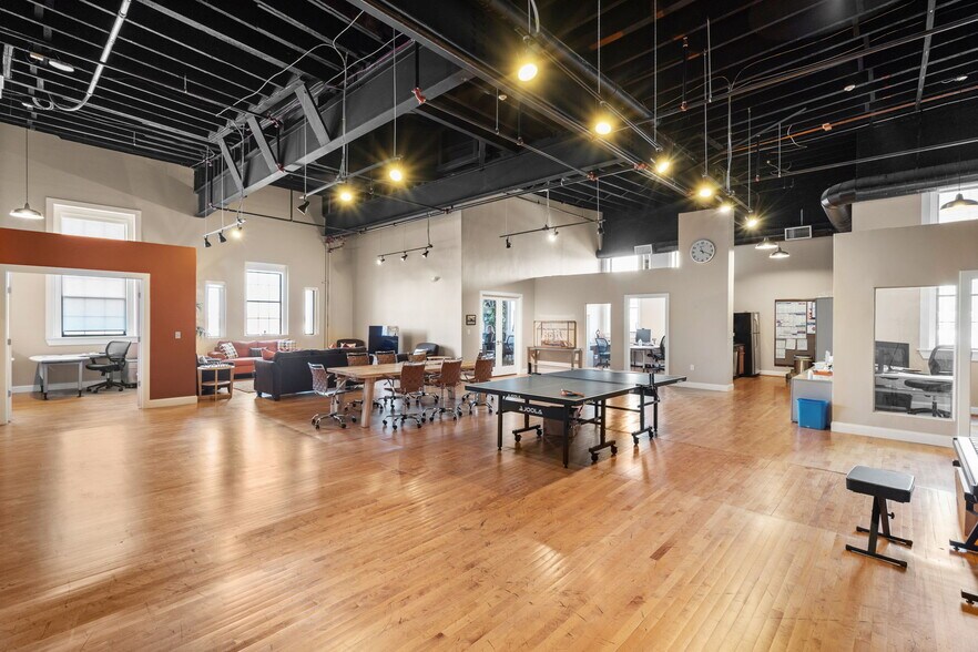More Photos Of 24 Cambridge St, Charlestown Loft Creative Space For Sale