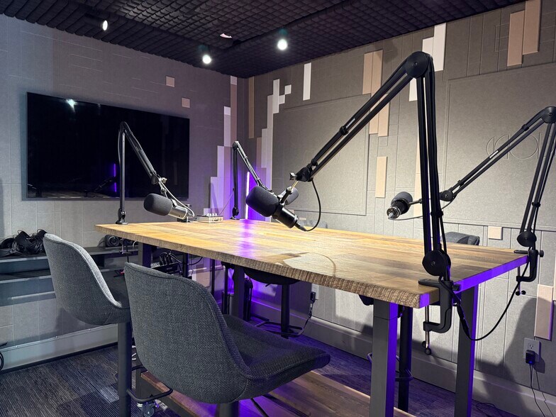 More Photos Of 3139 SW 27th Ave, Miami Office For Lease