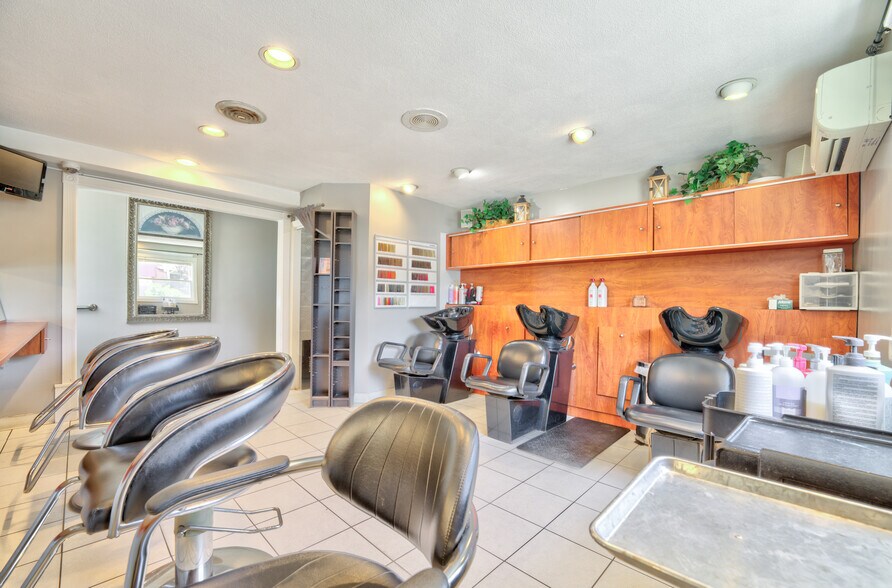 More Photos Of 1154 Worcester Rd, Framingham Freestanding For Sale